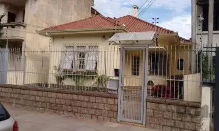 Casa com 3 quartos à venda na Avenida Bastian, Menino Deus, Porto Alegre