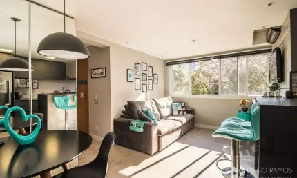 Apartamento com 2 quartos à venda na Rua Dário Totta, Teresópolis, Porto Alegre