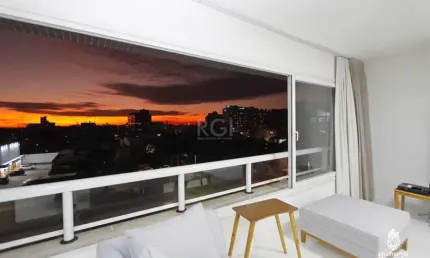 Apartamento com 3 quartos à venda na Rua Dona Augusta, Menino Deus, Porto Alegre