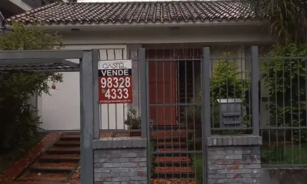 Casa com 3 quartos à venda na Rua Hugo Ribeiro, Menino Deus, Porto Alegre