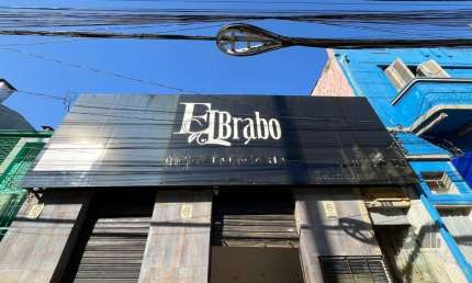 Casa comercial à venda na Avenida Getúlio Vargas, Menino Deus, Porto Alegre