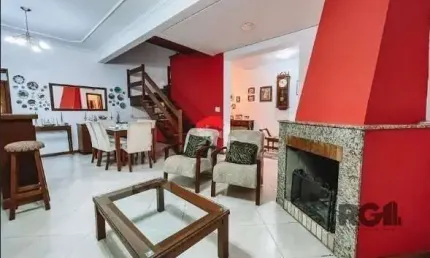Casa com 3 quartos à venda na Rua Comendador Rodolfo Gomes, Menino Deus, Porto Alegre