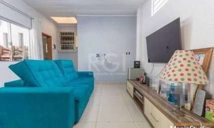 Casa com 5 quartos à venda na Rua Veranópolis, Passo da Areia, Porto Alegre