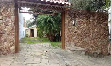 Casa com 3 quartos à venda na Rua Primeiro de Maio, Partenon, Porto Alegre