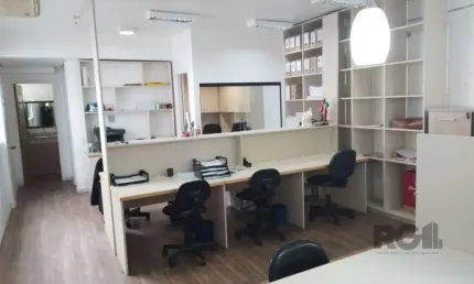 Sala comercial à venda na Avenida Teresópolis, Teresópolis, Porto Alegre