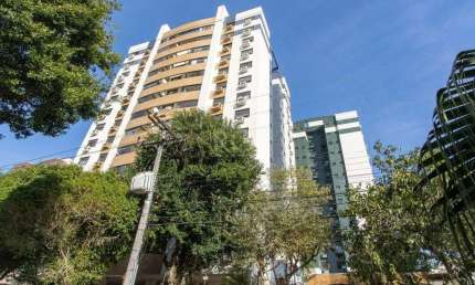 Apartamento com 3 quartos para alugar na Rua Comendador Rodolfo Gomes, Menino Deus, Porto Alegre