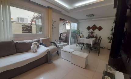 Casa em condomínio fechado com 3 quartos para alugar na Avenida Engenheiro Ludolfo Bohel, Teresópolis, Porto Alegre, 175 m2 por R$ 4.799