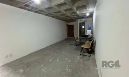 Sala comercial à venda na avenida praia de belas, praia de belas, porto alegre, 39 m2 por r$ 399.000