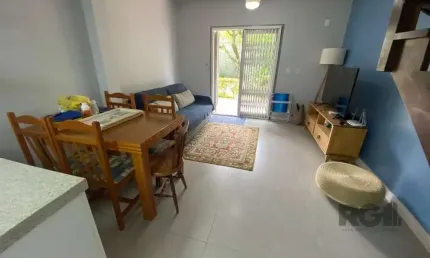 Casa em condomínio fechado com 2 quartos à venda na Rua Rio Douradinho, Centro, Xangri-Lá, 70 m2 por R$ 480.000