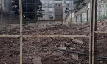 Prédio à venda na Avenida Chuí, Cristal, Porto Alegre