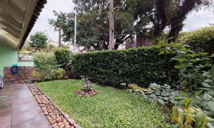 Sobrado para Venda - 220.14m², 3 dormitórios, sendo 1 suites, 3 vagas - Tristeza