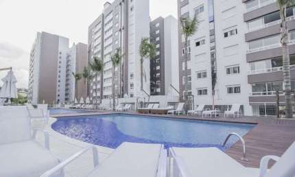 Apartamento 4 suítes no Grand Park Eucaliptos no bairro Menino Deus em Porto Ale