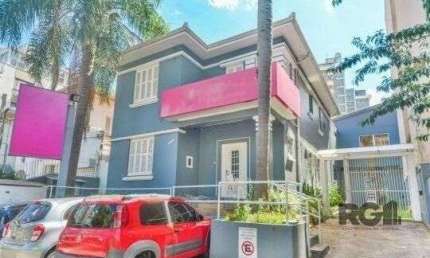 Casa Comercial para Locação/Aluguel - 240m² com 14 vagas de garagem - Floresta