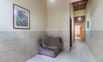 Casa para Venda - 89m², 3 dormitórios, sendo 1 suites, Menino Deus