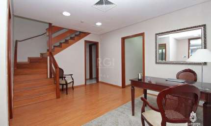 Casa Comercial para Venda - 440m², 0 dormitórios, 4 vagas - Auxiliadora