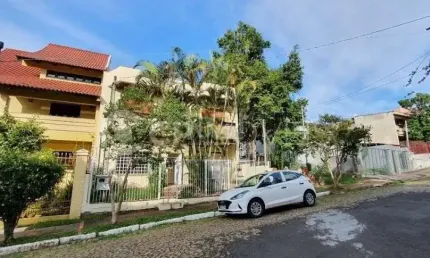 Casa para Venda - 135m², 4 dormitórios, sendo 1 suites, 4 vagas - Jardim São Ped