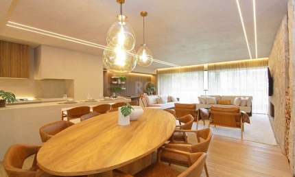 Apartamento para Venda - 151m², 3 dormitórios, sendo 3 suites, 2 vagas - Menino