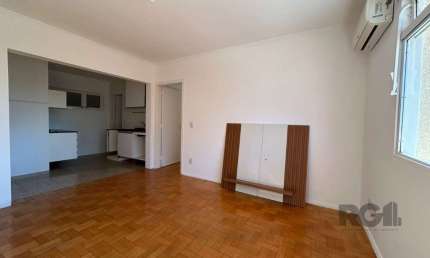 Apartamento com 3 quartos à venda na Praça Menino Deus, Menino Deus, Porto Alegre, 76 m2 por R$ 480.000