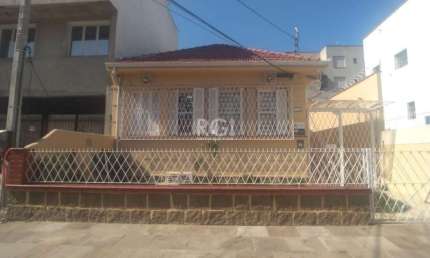 Casa com 3 quartos à venda na Avenida Guido Mondin, São Geraldo, Porto Alegre