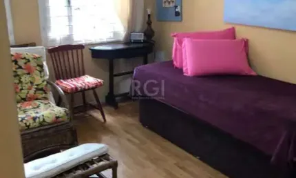Casa com 3 quartos à venda na Avenida Getúlio Vargas, Menino Deus, Porto Alegre