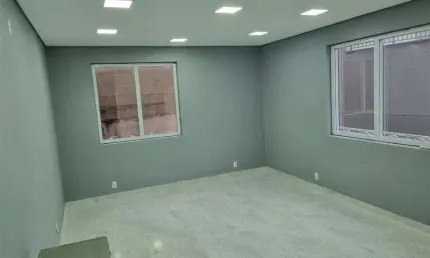 Sala comercial para alugar na Rua Paulo de Faria, Vila Gustavo, São Paulo por R$ 1.640