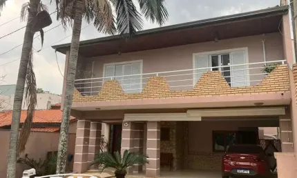 Casa com 4 quartos à venda no Aparecidinha, Sorocaba 