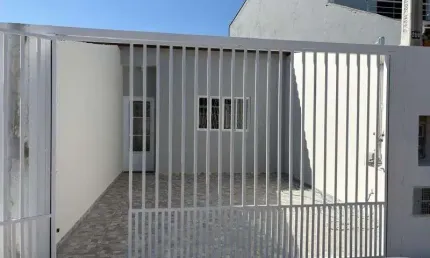 Casa com 3 quartos para alugar no Jardim Maria do Carmo, Sorocaba 