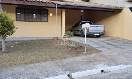 Casa em condomínio fechado com 3 quartos à venda no Jardim Maria Cândida, Caçapava 