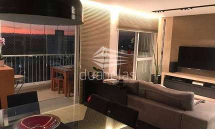 Lindo apartamento de 122m² de porteira fechada! IMPECÁVEL.