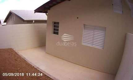 Vendo ótima Casa de 3 quartos no Jardim Santa Julia.
