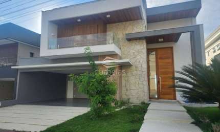 Um Maravilhoso Sobrado  Residencial Jaguary - Urbanova.