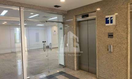 Conjunto para alugar, 296 m² por R$ 30.517,60/mês - Pinheiros - São Paulo/SP