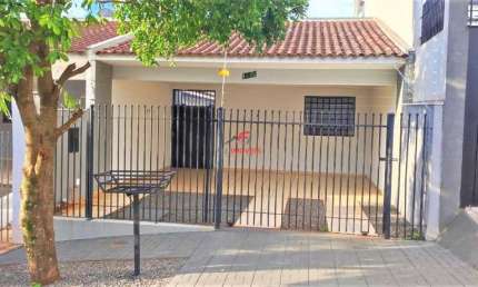 Casa com 2 quartos à venda na Rua Emílio Beltrami Filho, 552, Parque da Gávea, Maringá