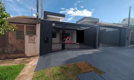 Casa com 3 quartos à venda na Rua Aurélio Quáglia, Jardim Monte Rei, Maringá