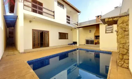 Casa com 3 quartos à venda na Rua Rosa Lea Ferrari Lisboa, 396, Jardim Acapulco, São Carlos