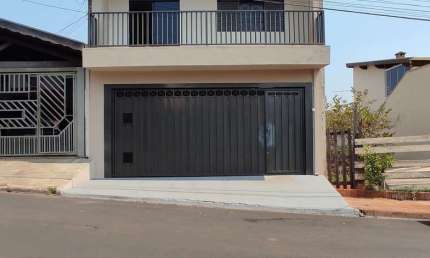 Casa com 3 quartos à venda na Rua José Laurimir Laurindo Leandro, 403, Jardim Bicão, São Carlos