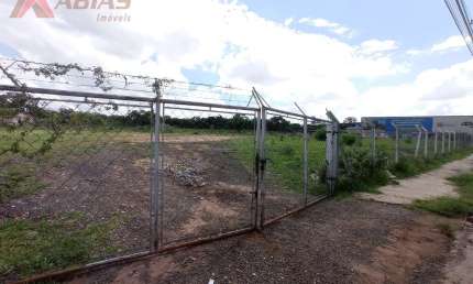Terreno comercial para alugar na Avenida Getúlio Vargas, 63, Vila Lutfalla, São Carlos