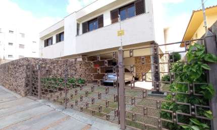 Casa Sobrado em Parque Santa Monica - São Carlos, SP