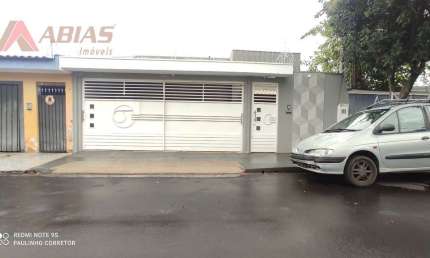 Casa com 3 quartos à venda na R. Ver. Lucas Perroni Junior, 446, Jardim Ipanema, São Carlos