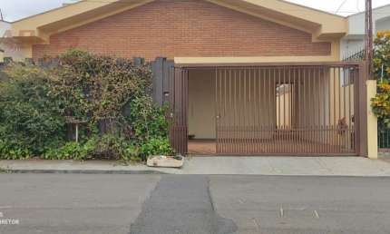Casa com 3 quartos à venda na Rua Josué Marques Martins, 3010, Vila Rancho Velho, São Carlos