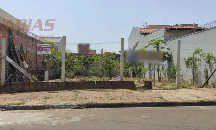 Terreno à venda na Rua Fortunato Dovigo, 1337, Jardim Embaré, São Carlos