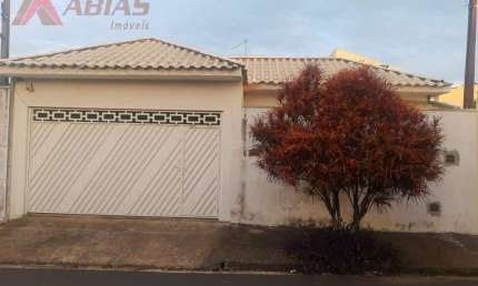 Casa com 3 quartos à venda na Rua Vereador Lucas Perroni Júnior, 843, Jardim Ipanema, São Carlos