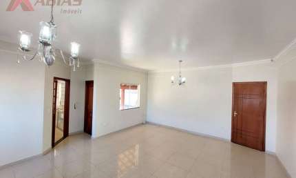 Casa com 3 quartos para alugar na Rua Miguel Petroni, 2341, Jardim Bandeirantes, São Carlos
