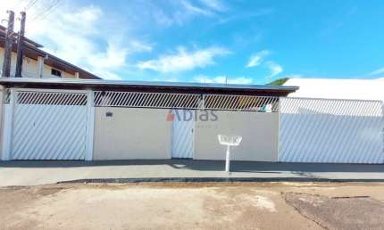 Casa em Loteamento Habitacional São Carlos 2 - São Carlos, SP