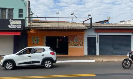 Barracão na Avenida José Pereira Lopes - Jardim Botafogo 1 - São Carlos