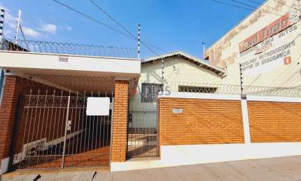 Casa com 3 quartos à venda na Rua Dona Alexandrina, 303, Vila Monteiro (Gleba I), São Carlos