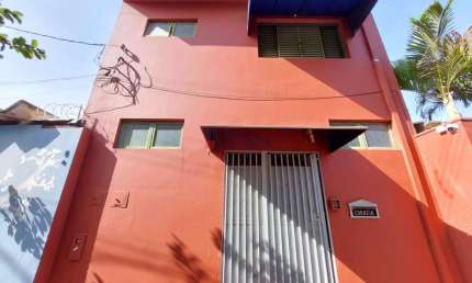 Casa com 2 quartos para alugar na Rua Francisco Briscesse, 305, Jardim Centenário, São Carlos