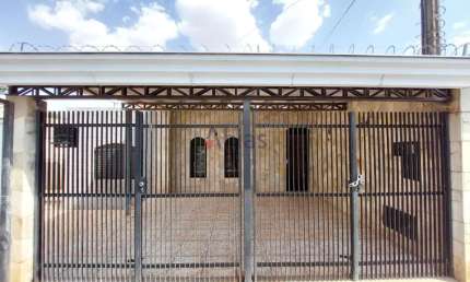 Casa com 3 quartos para alugar na Rua 7 De Setembro, 3914, Centro, São Carlos