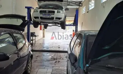 Barracão à Venda em Jardim Bandeirantes - 120m² por R$383.000