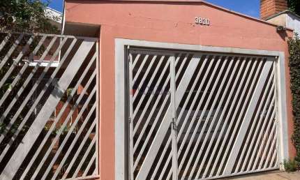 Casa à Venda em São Carlos: 5 Dormitórios por R$628.000